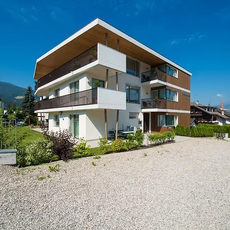 Edelweiss Aparthotel Brunico