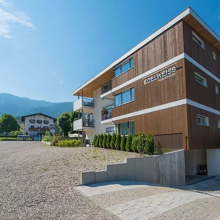 Edelweiss 3*